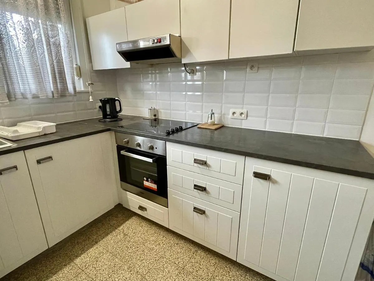 Superbe Appartement Duplex Avec Jacuzzi Bruselas