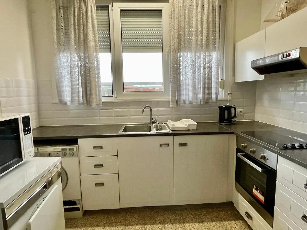 Superbe Appartement Duplex Avec Jacuzzi Bruselas 0*,  Bélgica